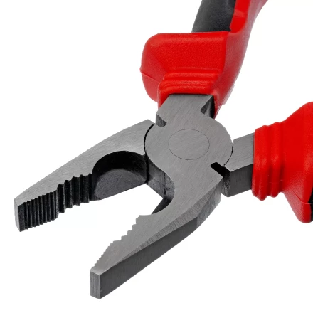 Плоскогубцы комбинированные Matrix, 160 мм, хром-ванадий, двухкомпонентные рукоятки, 17090 купить в Надыме