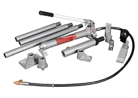 Растяжка гидравлическая 4 т набор из 12 предметов 7 сменных насадок в металлическом кейсе MATRIX 513145 купить в Надыме