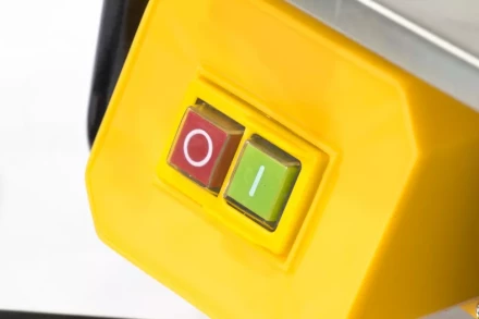 Плиткорез электрический Denzel TCD 180 C-1 96505 купить в Надыме