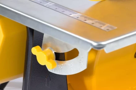 Плиткорез электрический Denzel TCD 180 C-1 96505 купить в Надыме