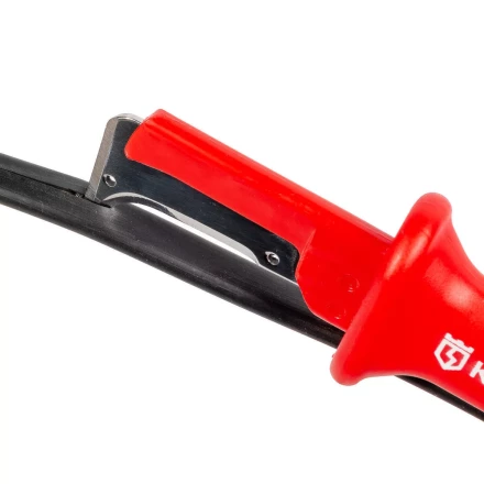 Универсальный набор инструментов КВТ СКМ-2 для опрессовки и снятия изоляции с диэлектрическим ножом монтажника (102352) купить в Надыме