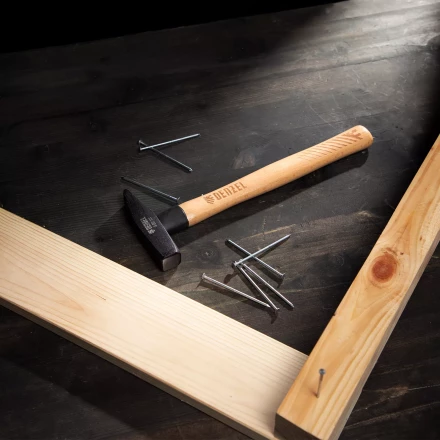 Молоток слесарный, 400 г Denzel, кованый квадратный боек, буковая рукоятка, 10428 купить в Надыме