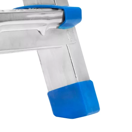 Стремянка Сибртех 97836, 4 ступени, стальная, оцинкованная купить в Надыме