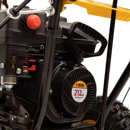 Бензиновая снегоуборочная машина SB 560, 212 cc, ручной старт Denzel 97651 купить в Надыме
