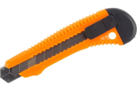 Нож с выдвижным лезвием 18 мм, пластиковый корпус, металлическая направляющая, Вихрь 73/10/10/2 купить в Надыме