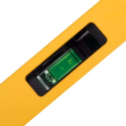 Уровень алюминиевый Denzel 33694, магнит, фрезерованный, 3 глазка (1 зеркал.), 0,5 мм/м, 1200 мм купить в Надыме