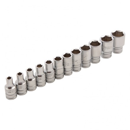 Набор инструментов 115 предметов, 120 зубьев, CrV, 1/4&quot;, 1/2&quot; Gross 14152 купить в Надыме