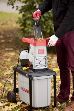 Измельчитель ЗУБР бесшумный электрический, р/с 65мм, 2500Вт ЗИЭ-65-2500 купить в Надыме