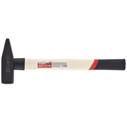 Молоток слесарный 800 г квадратный боек деревянная рукоятка MTX 102359 купить в Надыме