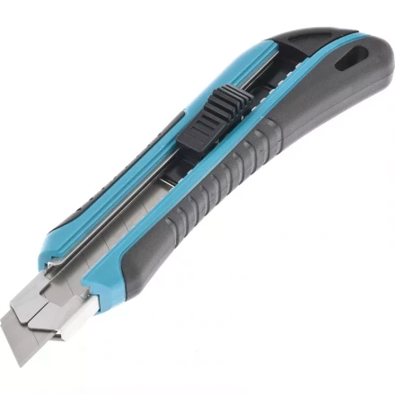 Нож 170 мм обрезин. ABS - корпус выдв.сегм.лезвие 18 мм SK-5 метал. напр-щая + 5 лезвий GROSS 78893 купить в Надыме