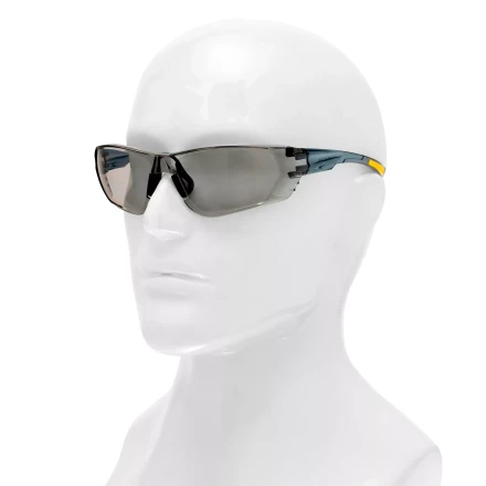 Очки защитные открытые Denzel 89200, поликарбонатные, дымчатая линза купить в Надыме