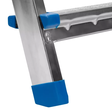 Стремянка, 8 ступеней Сибртех 97840, стальная, оцинкованная купить в Надыме