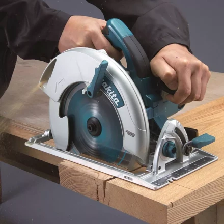 Дисковая пила Makita 5008MGJX2 купить в Надыме