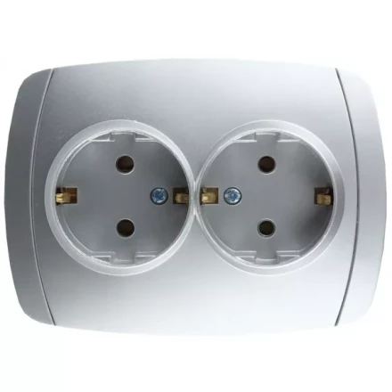 Розетка СВЕТОЗАР "АКЦЕНТ" двойная в сборе, с заземлением, цвет серебристый металлик, 16А/~250В SV-54207-SM купить в Надыме