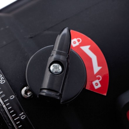Лазерный уровень ML 05 Red, 20 м, 635 нм, резьба 5/8&quot; Matrix 35066 купить в Надыме