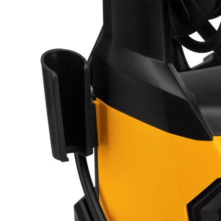 Моечная машина высокого давления Denzel 58229 R-170D, 2000 Вт, 170 бар, 360 л/ч, с барабаном купить в Надыме