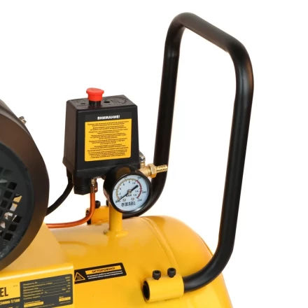 Компрессор воздушный, ременный привод BCI5500-T/270, 5.5 кВт, 270 литров, 850 л/мин Denzel 58129 купить в Надыме