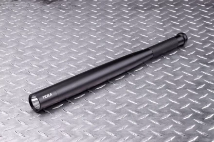 Фонарь-бита TESLA LB-40 33х400 мм купить в Надыме