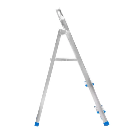 Стремянка, 3 ступени, стальная, оцинкованная Сибртех 97835 купить в Надыме