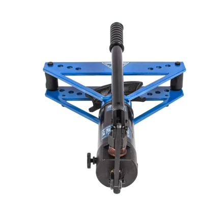 Трубогиб гидравлический горизонтальный, 6т, башмаки 1/2"-1", в металлическом кейсе STELS 18146 купить в Надыме