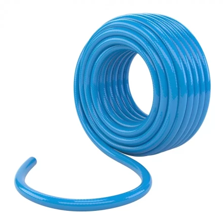 Шланг поливочный армированный 3 слойный ПВХ 1/2 50м Родничок Сибртех 67519 купить в Надыме