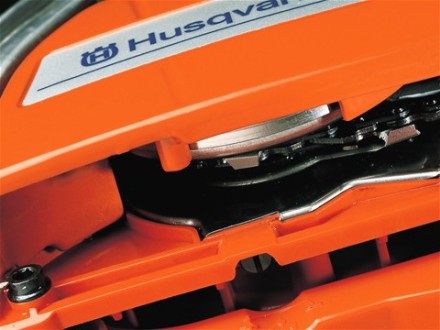 Бензопила Husqvarna 555 AutoTune купить в Надыме