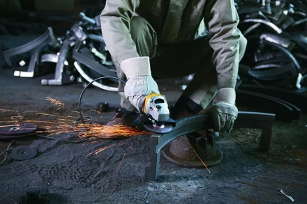 Малая углошлифовальная машина УШМ STGS 7125-RU STANLEY купить в Надыме