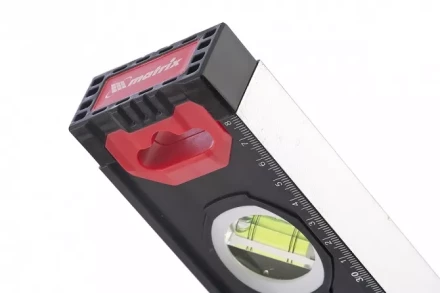 Уровень алюминиевый усиленный 2000 мм MATRIX 2 компонентные рукоятки артикул 34366 купить в Надыме