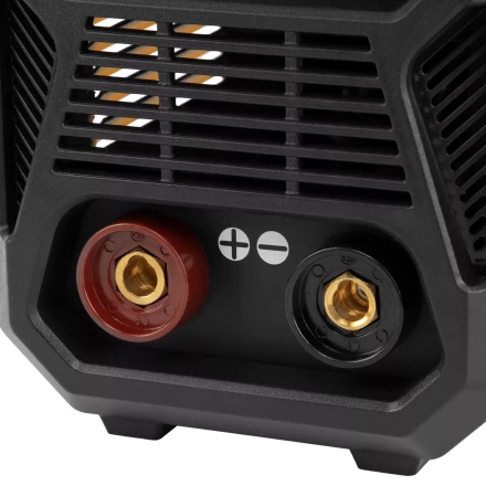 Аппарат инвертор. дуговой сварки DM-180 Standart, 180 А, ПВ 60%// Denzel 94324 купить в Надыме