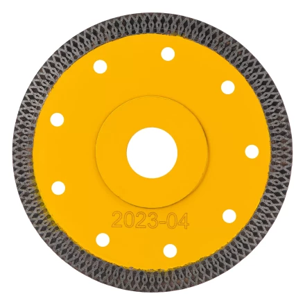 Диск алмазный отрезной Denzel 125 х 22,2мм, сплошной, супертонкий, горячий пресс, сухой/мокрый рез 73058 купить в Надыме