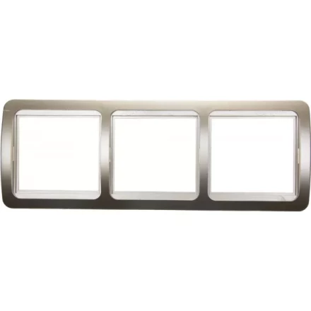 Панель СВЕТОЗАР &quot;ГАММА&quot; накладная, горизонтальная, цвет золотой металлик, 3 гнезда SV-54148-GM купить в Надыме