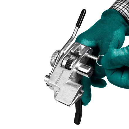 Инструмент для натяжения и резки стальной ленты BT-20 Transformer 22620 купить в Надыме