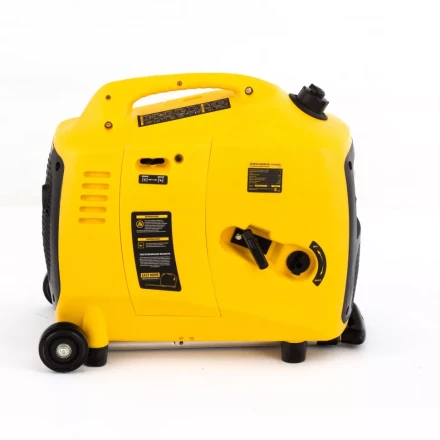 Генератор инверторный GT-3200iSE, 3.2 кВт, 230 В, бак 6 л, закрытый корпус, электростартер Denzel 94703 купить в Надыме