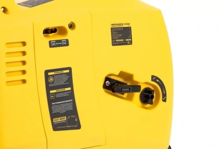 Генератор инверторный GT-3200iSE, 3.2 кВт, 230 В, бак 6 л, закрытый корпус, электростартер Denzel 94703 купить в Надыме