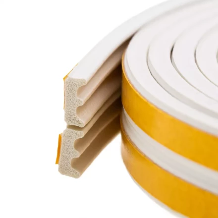 Уплотнитель резиновый, 6 м, профиль "E", белый Сибртех 88917 купить в Надыме