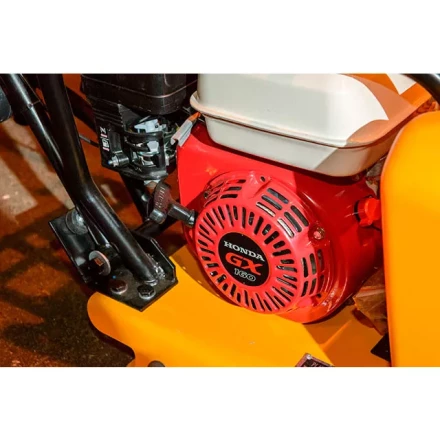 Виброплита VEKTOR VPG-100C купить в Надыме